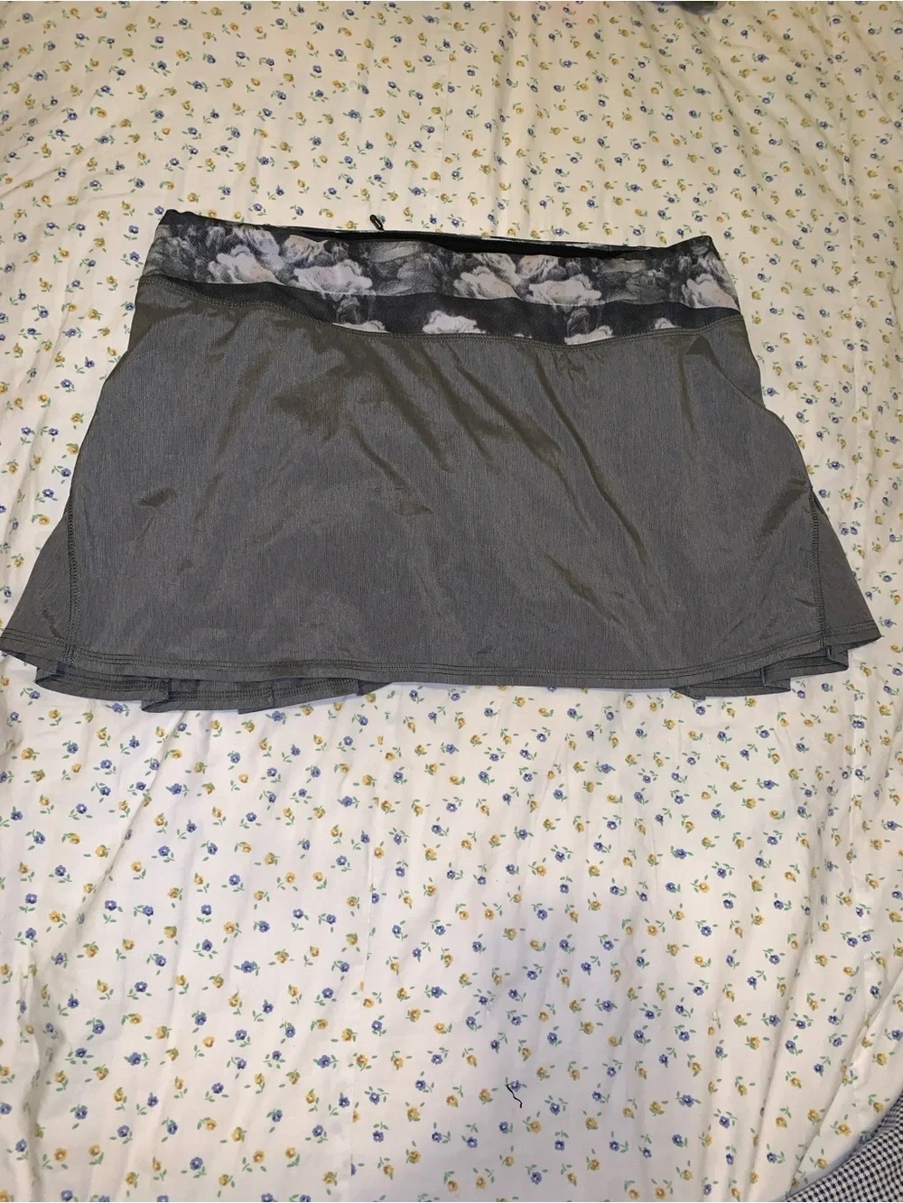 lululemon athletica Gray Mini Skirt with Floral Waistband